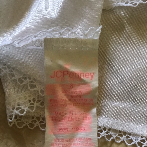 UNDERWEAR SLIP SIZE 8 GIRLS - Picture 8 of 8